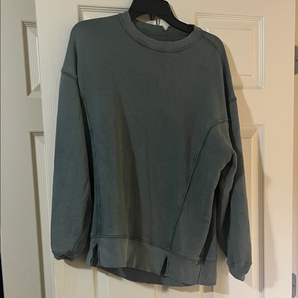 Aerie Women's Army Green Crew Neck Sweater XXS